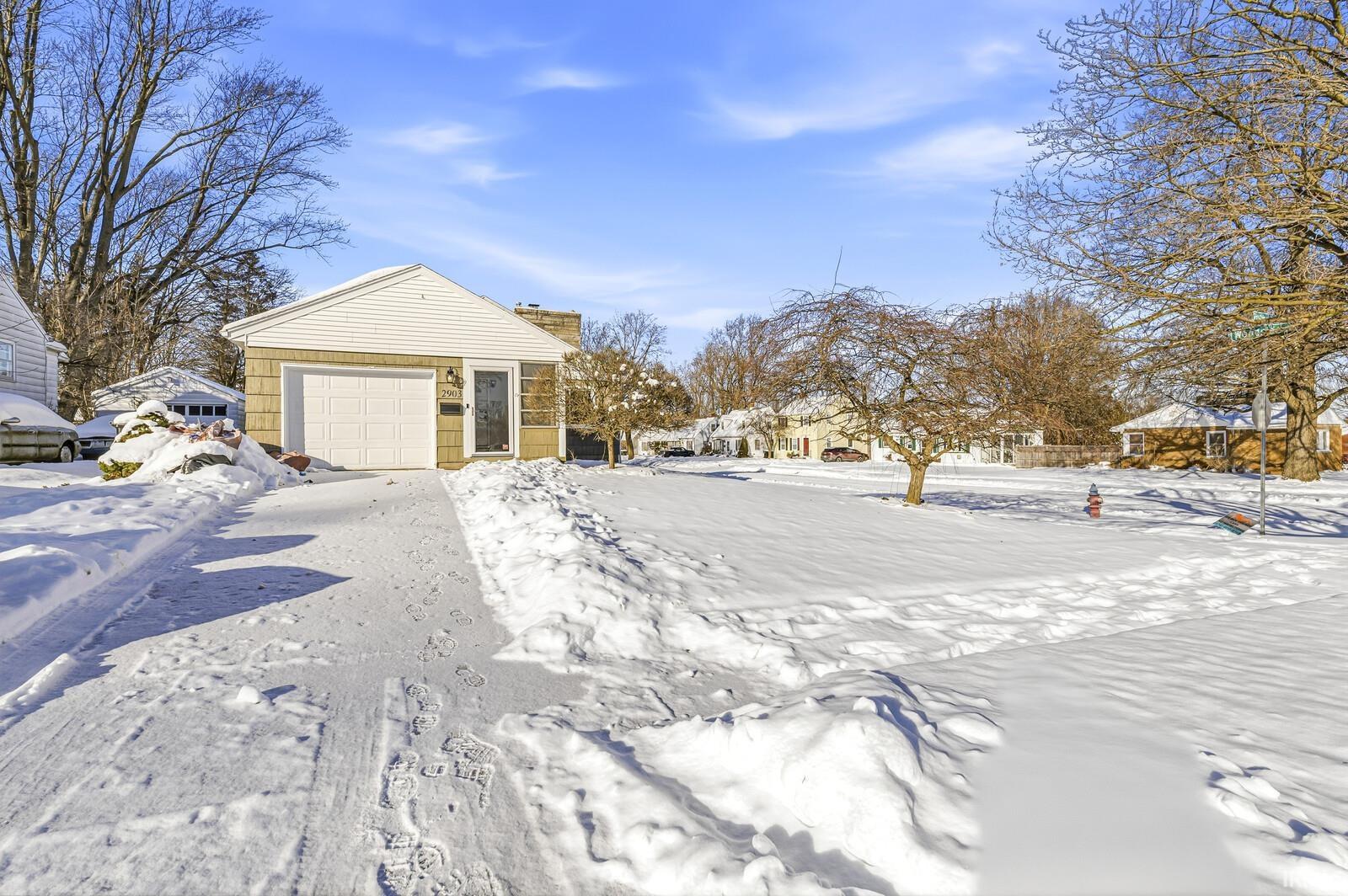 2903 Erskine Boulevard