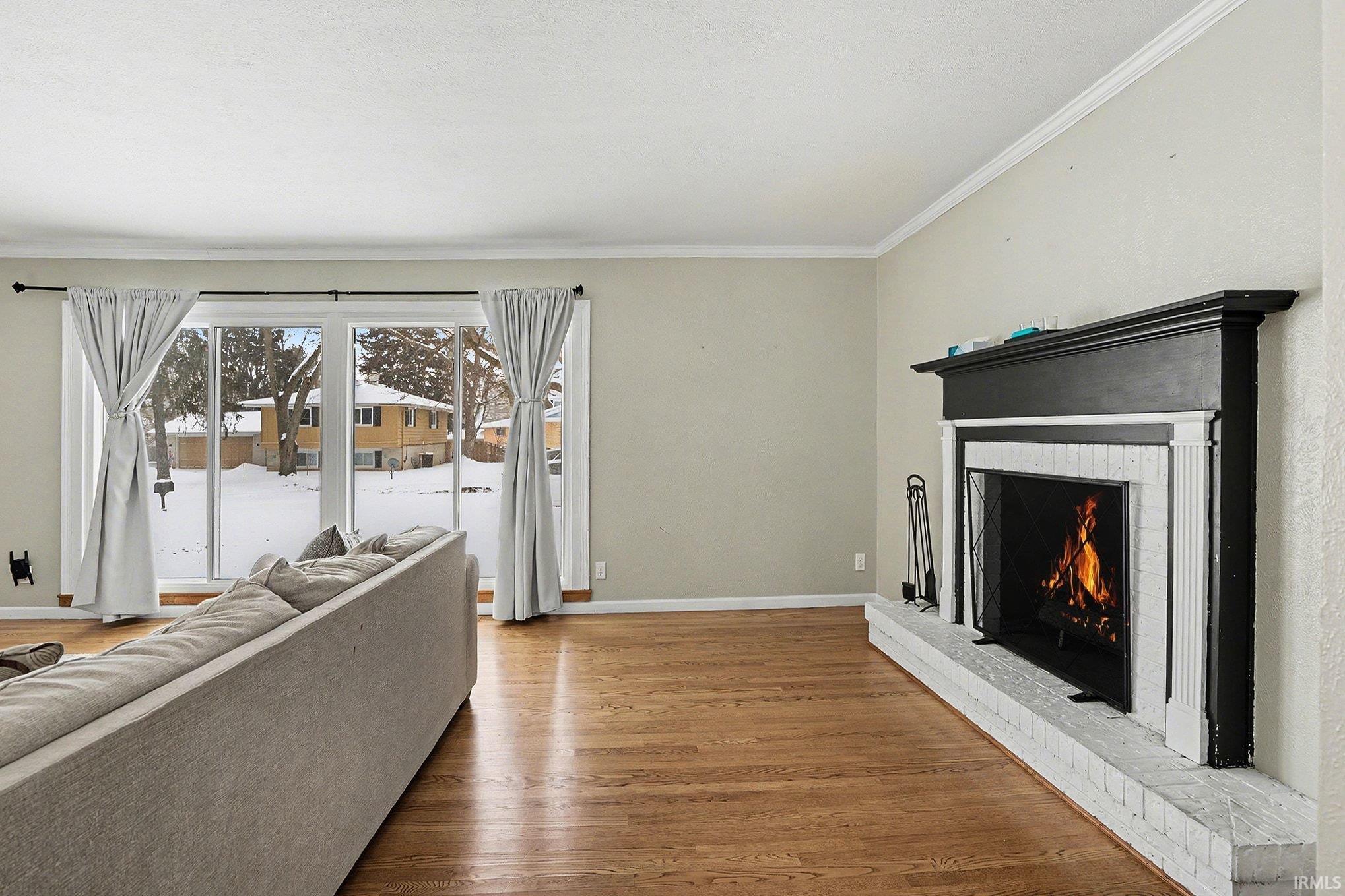 2412 Kenilworth Drive