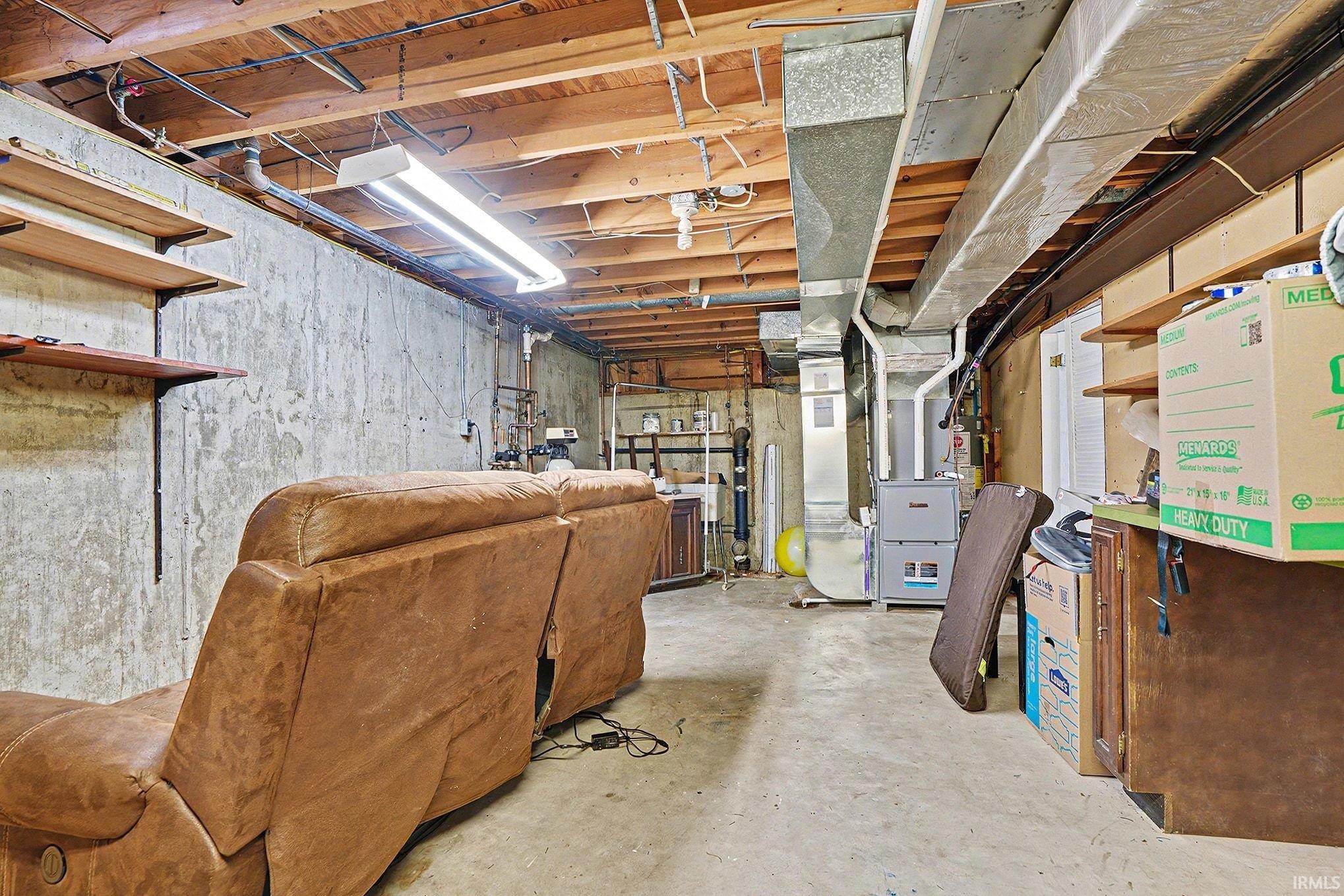 2412 Kenilworth Drive