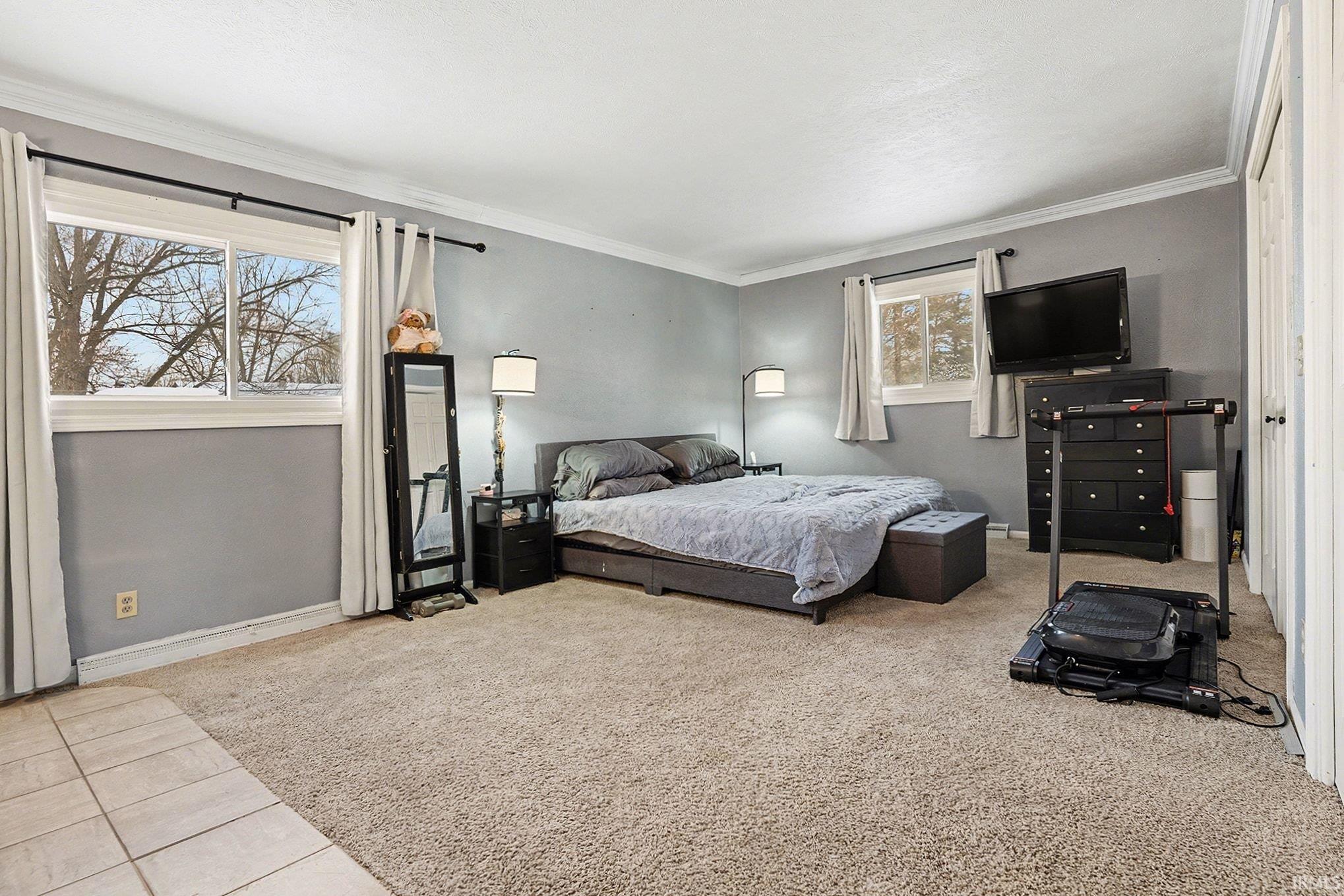 2412 Kenilworth Drive