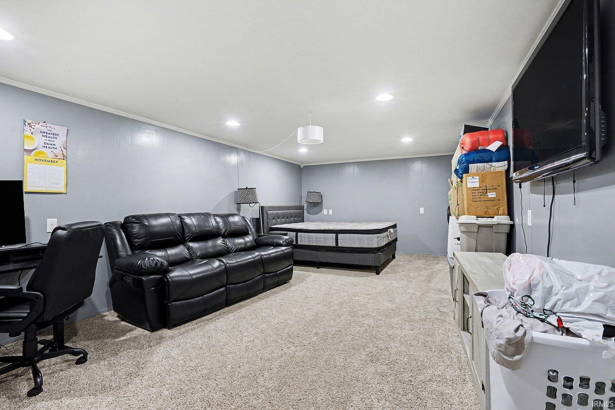 2412 Kenilworth Drive