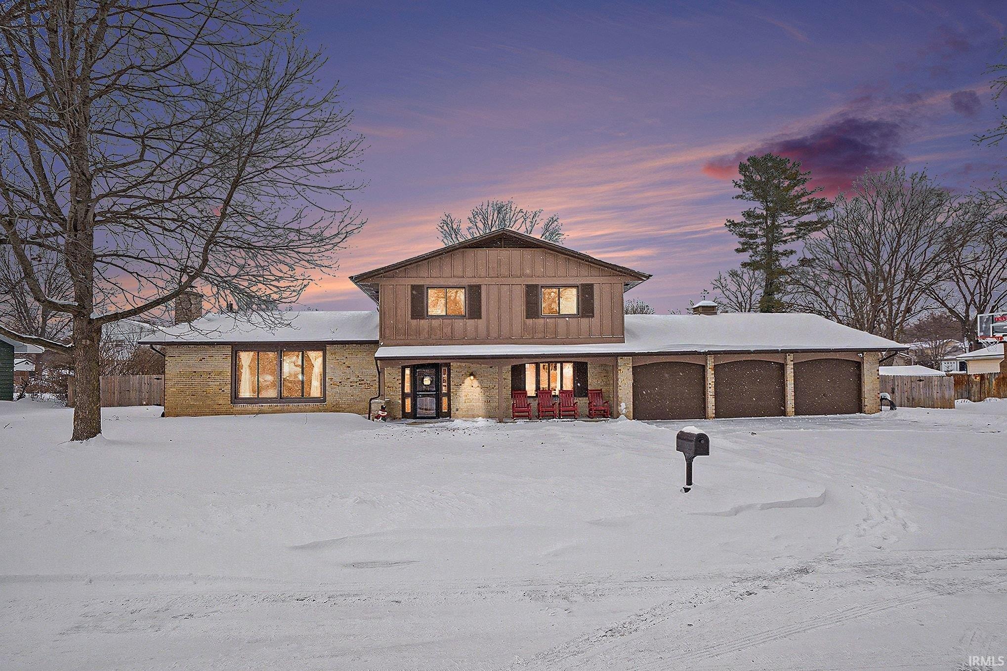 2412 Kenilworth Drive