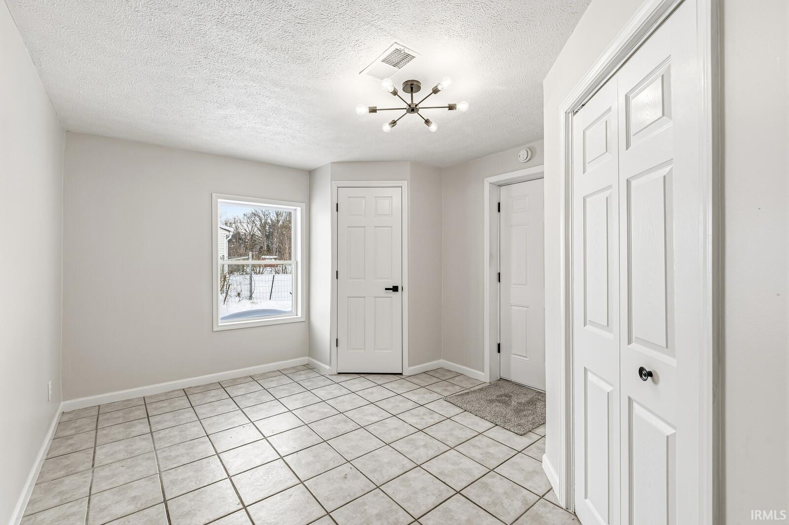 56660 Crescent Drive