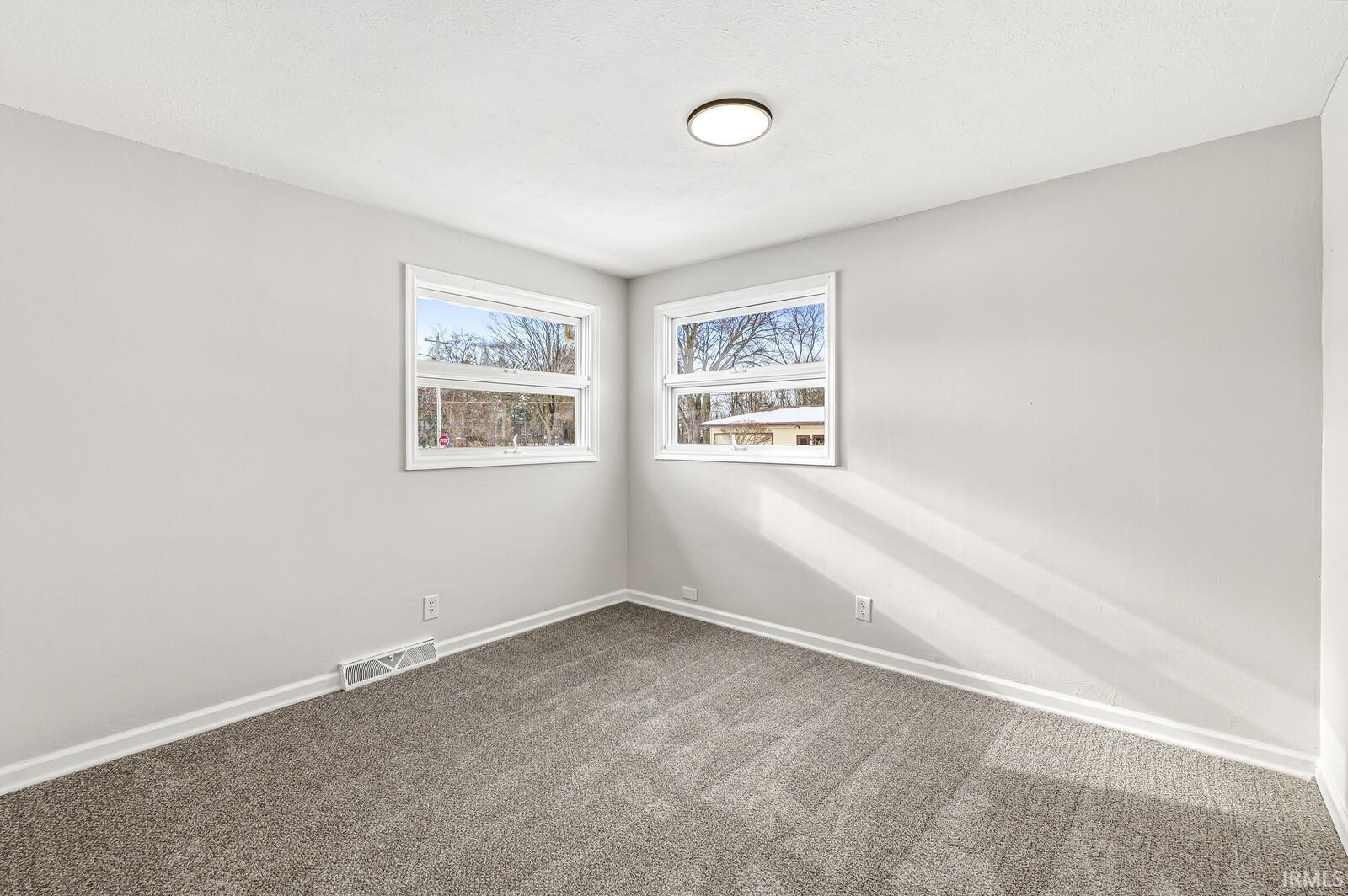 23457 Greenleaf Boulevard