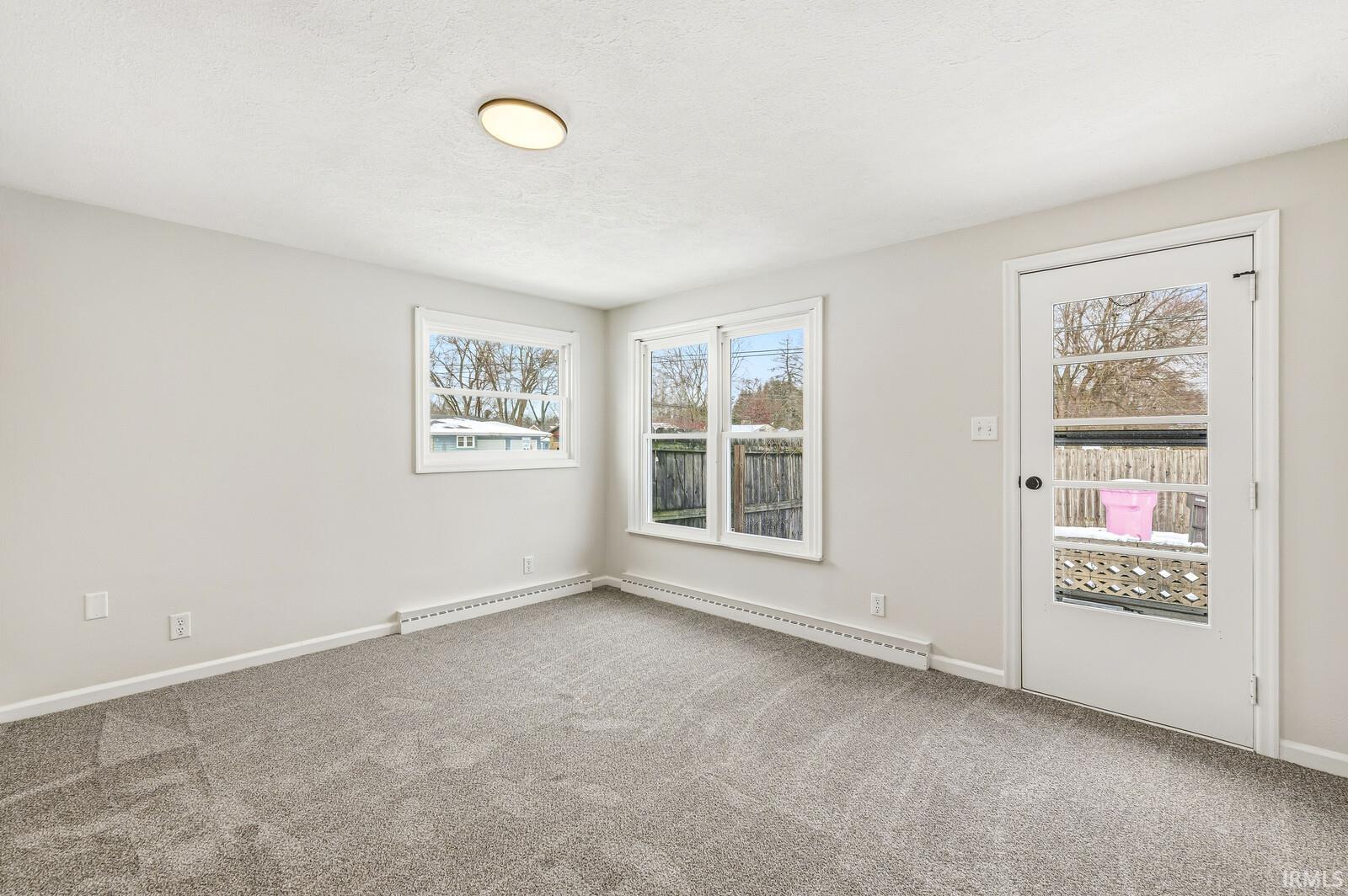 23457 Greenleaf Boulevard