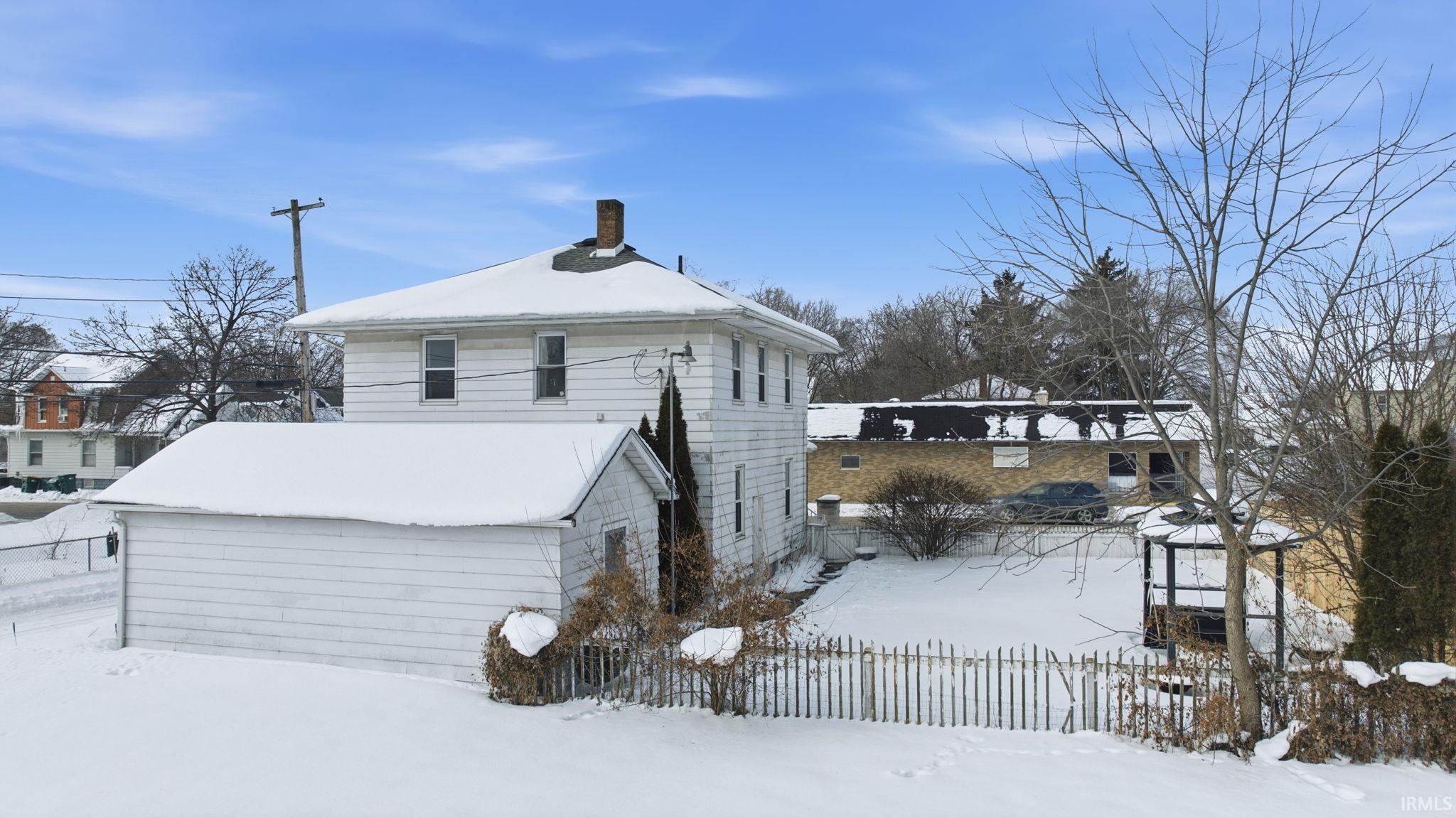 1016 Division Street