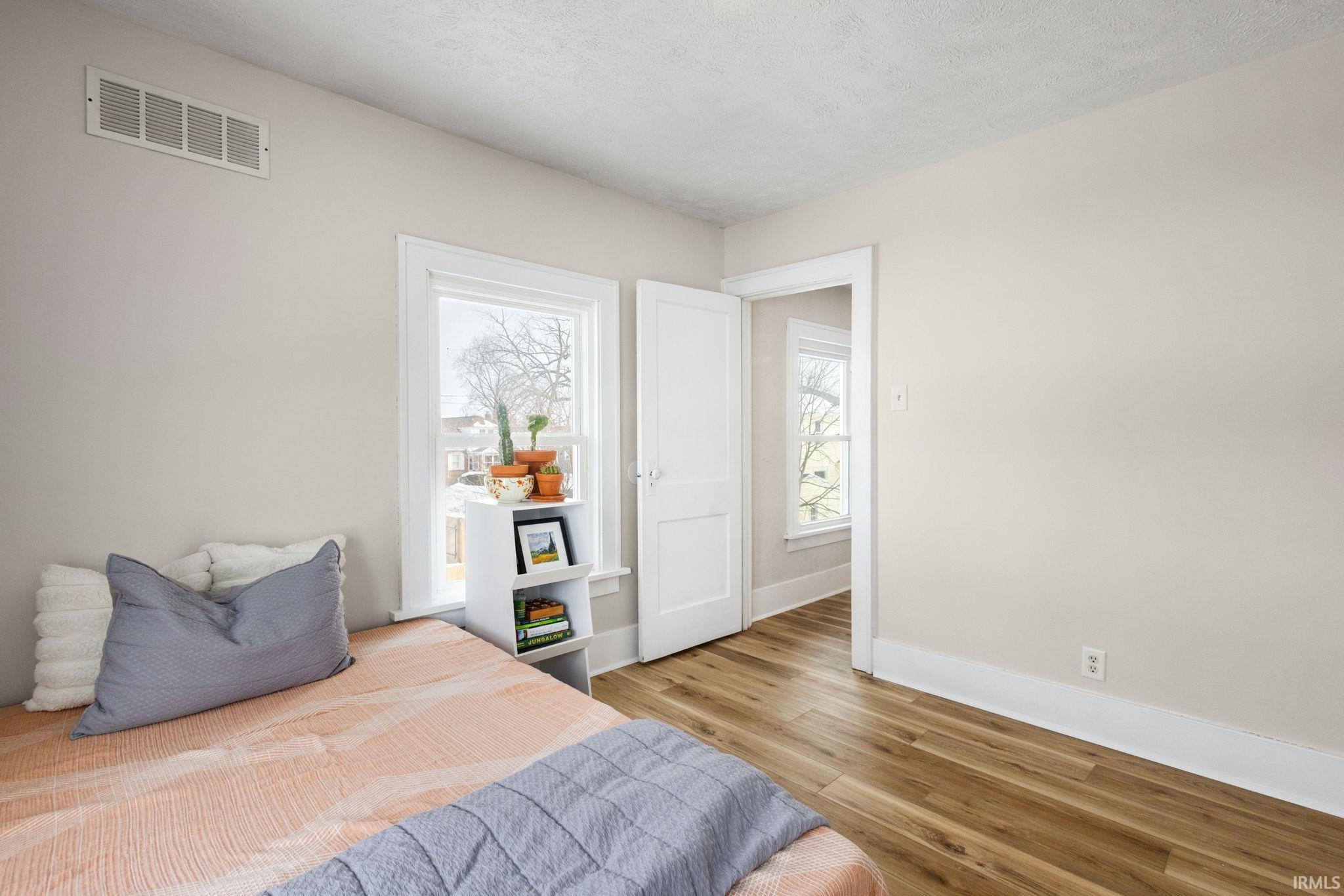 1016 Division Street