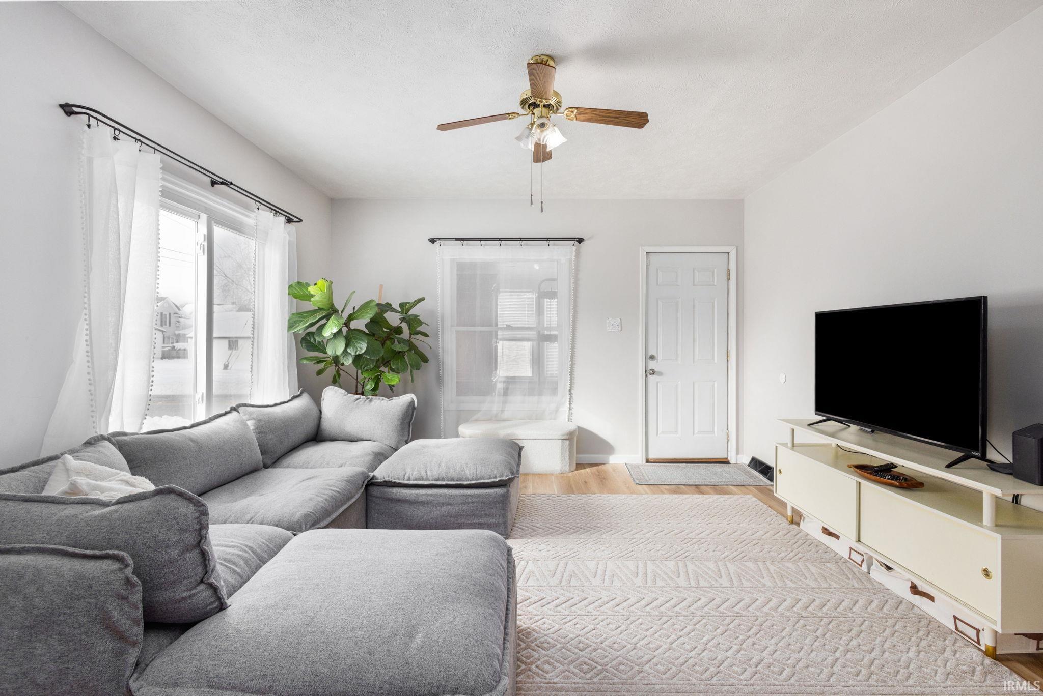 1016 Division Street