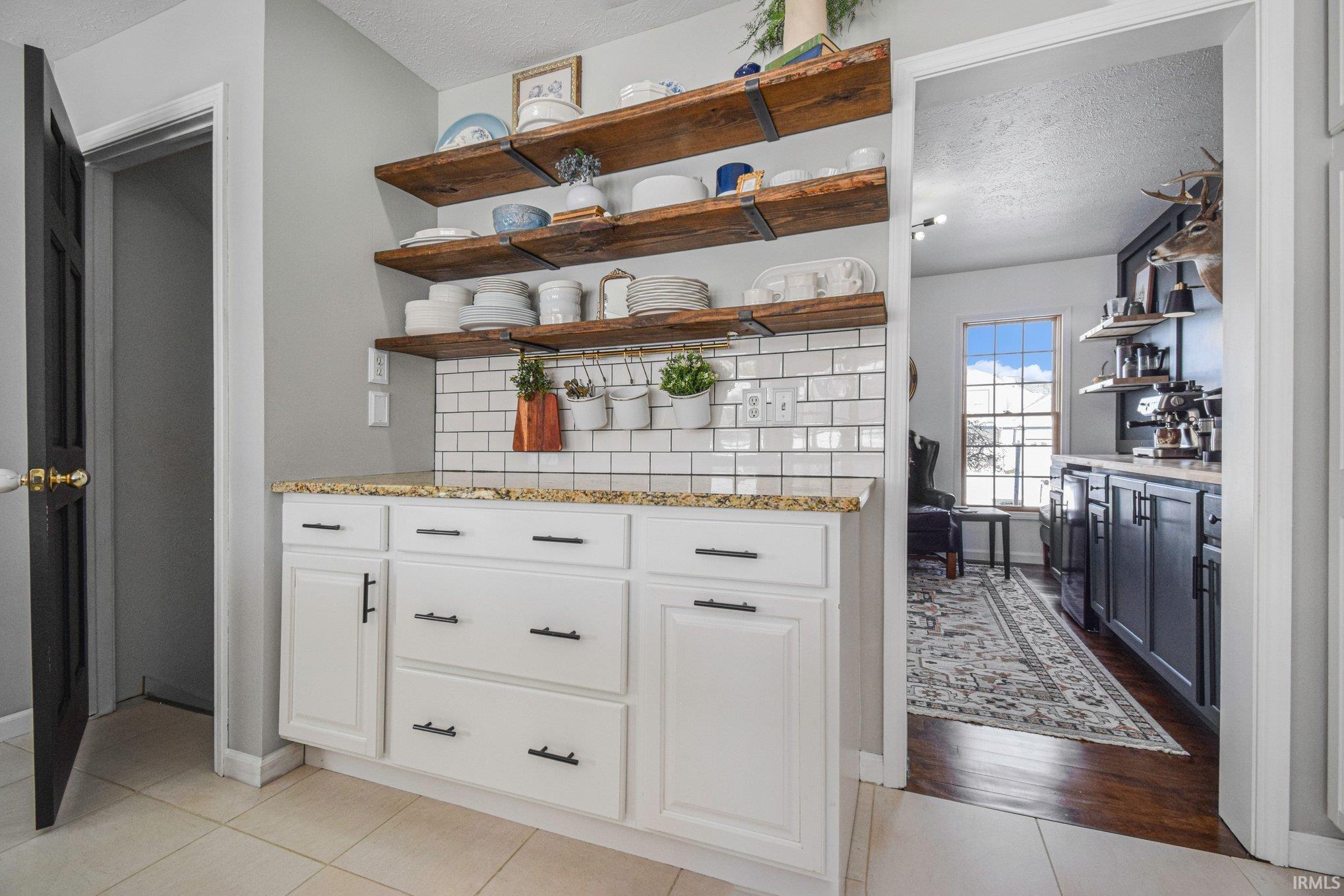 5682 Yellow Wood Drive