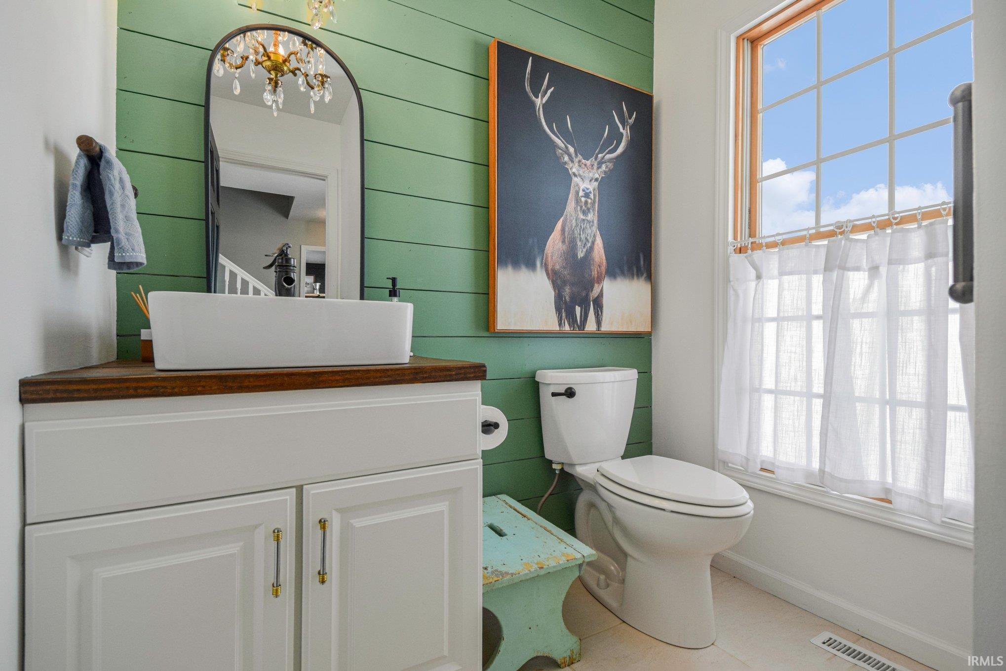 5682 Yellow Wood Drive