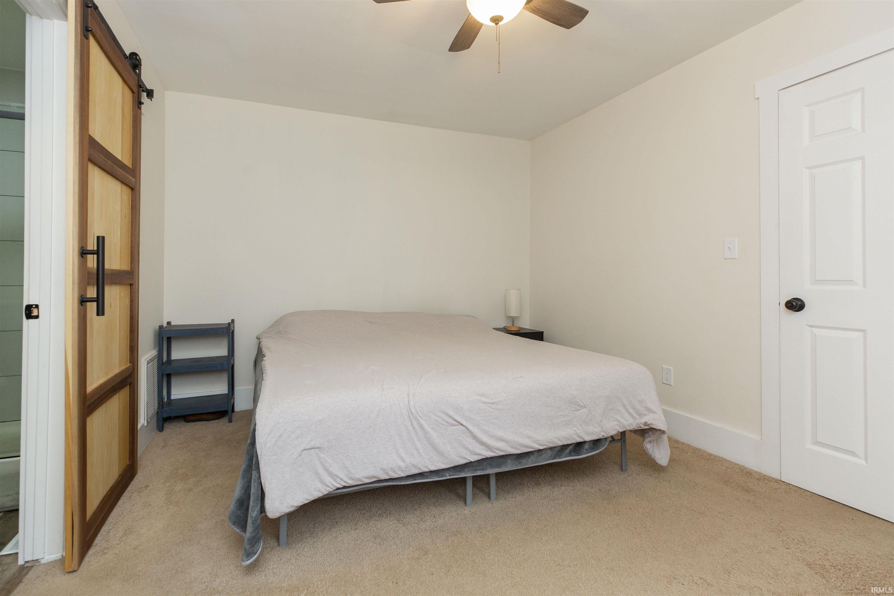 214 E Woodside Street