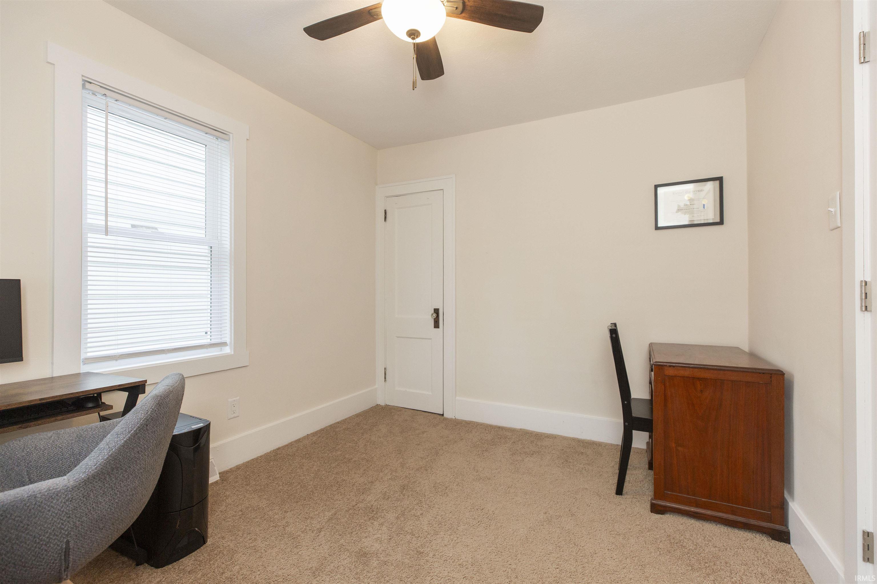 214 E Woodside Street