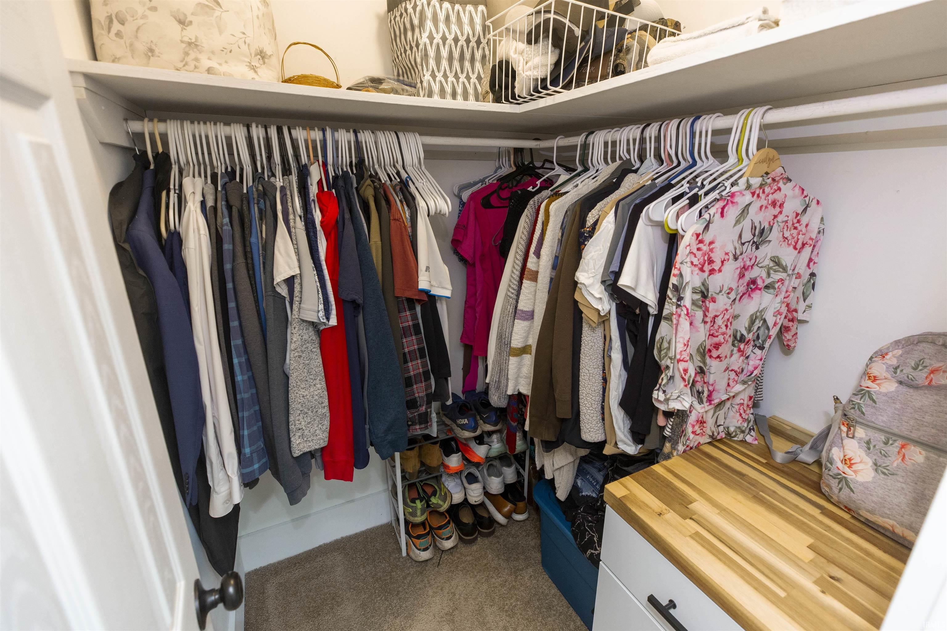 214 E Woodside Street