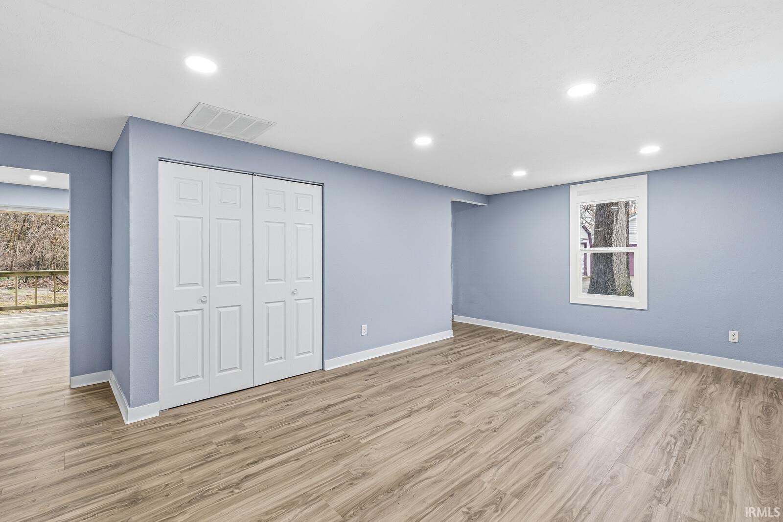 55345 Hollywood Boulevard