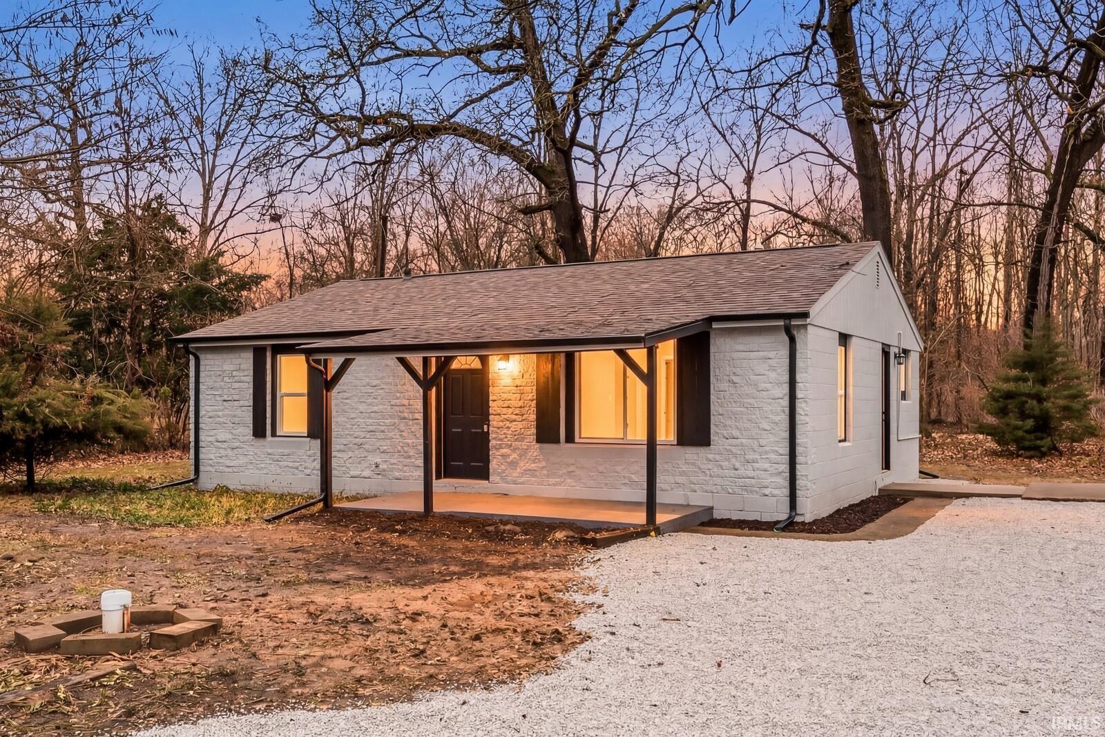 55345 Hollywood Boulevard