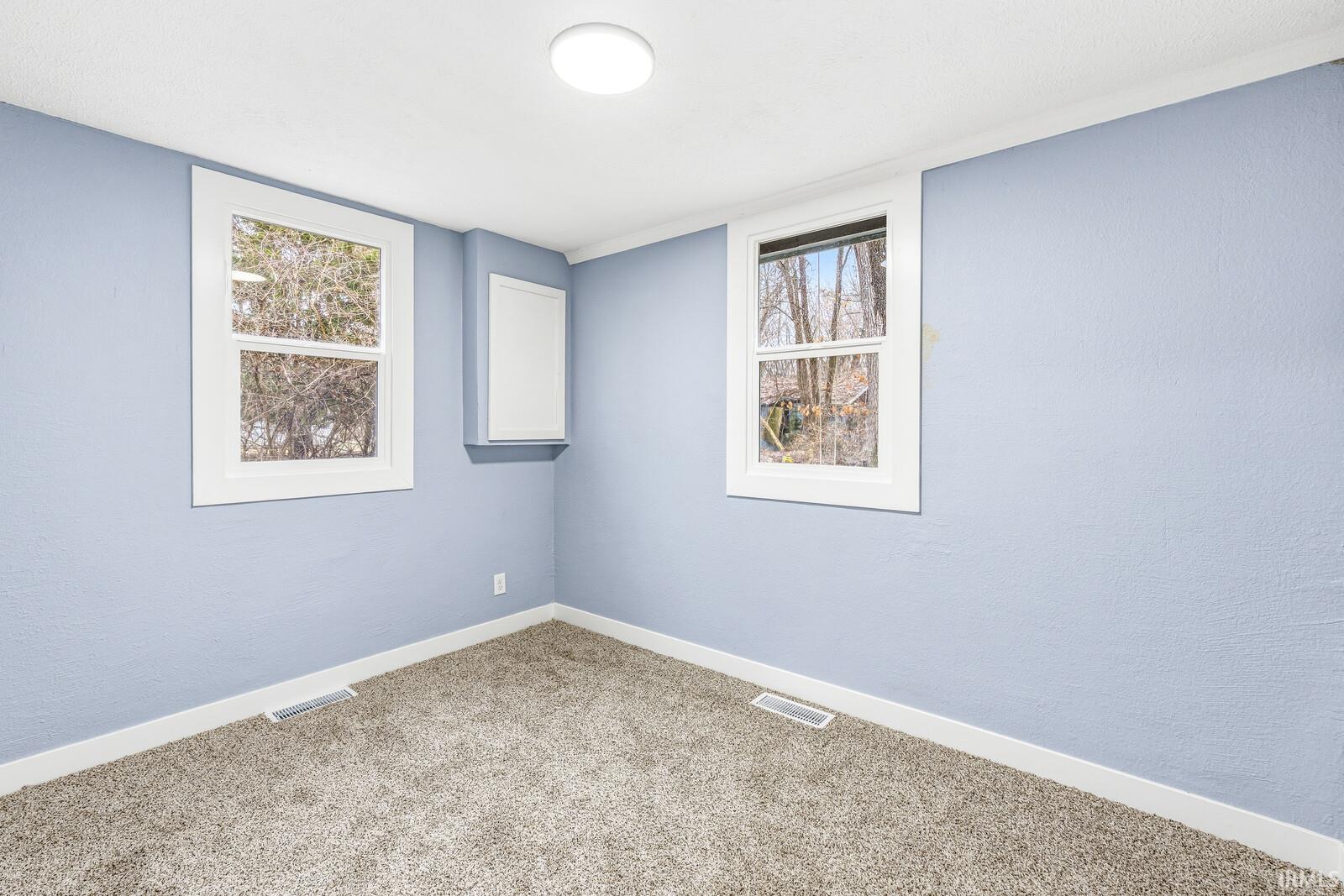 55345 Hollywood Boulevard