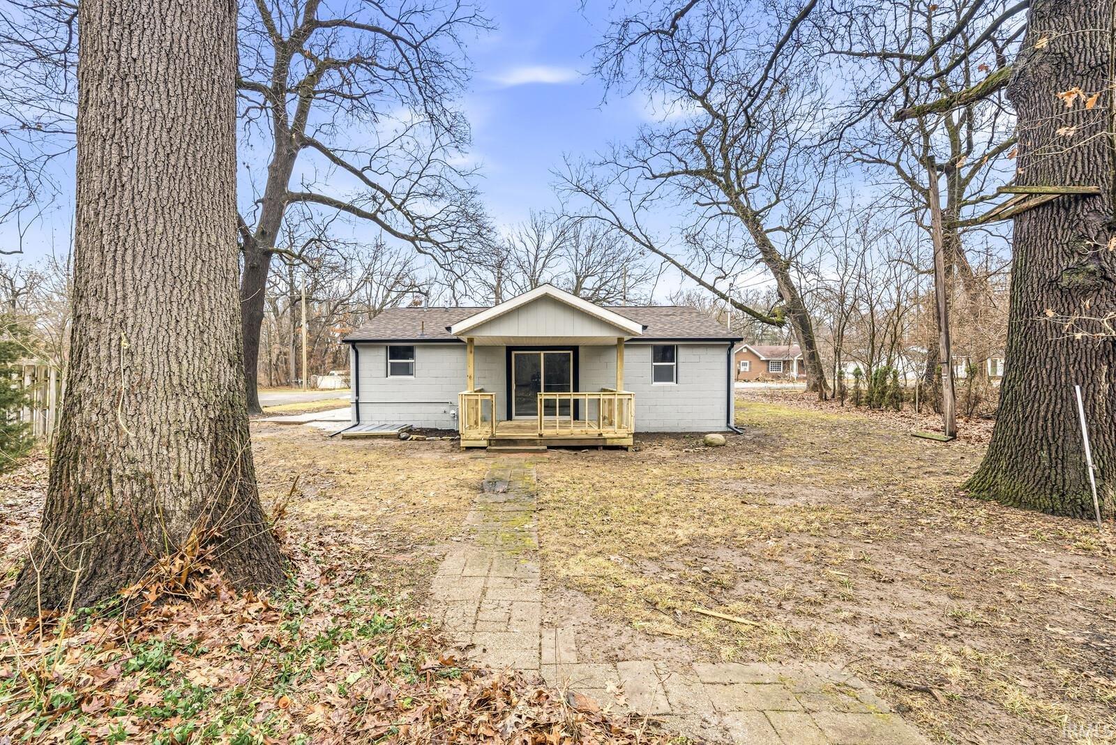 55345 Hollywood Boulevard