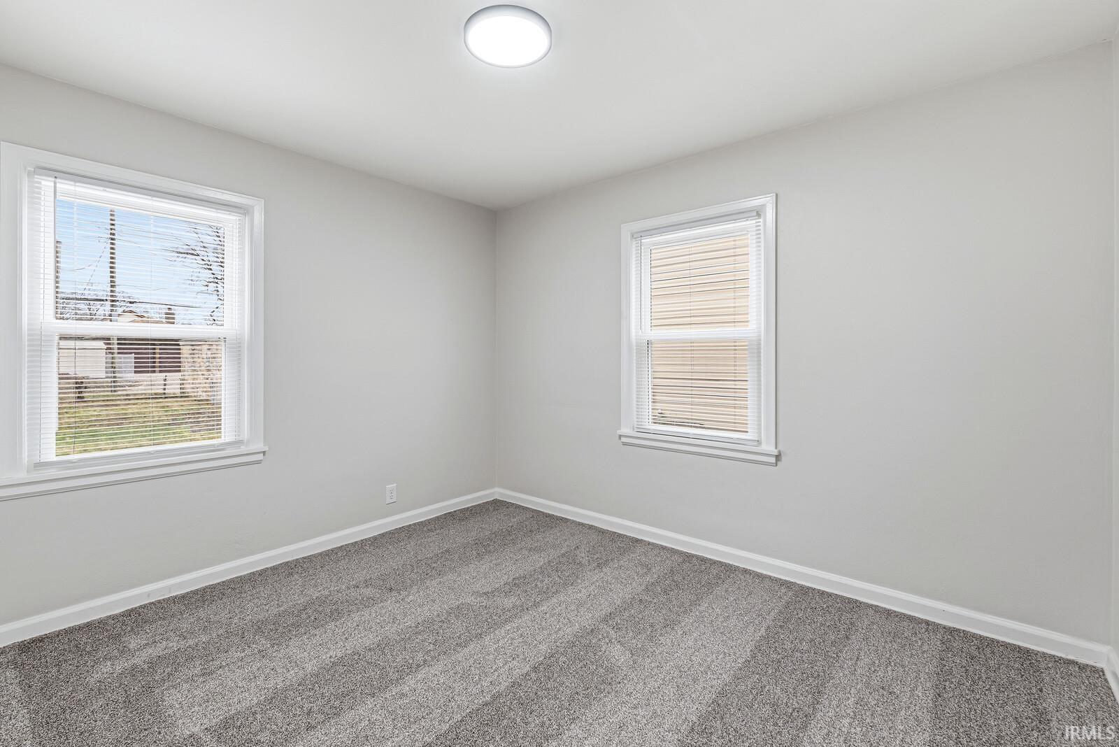2022 Hollywood Place