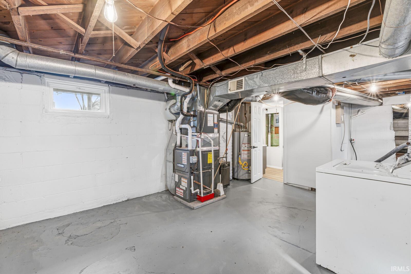 1002 E Broadway Street