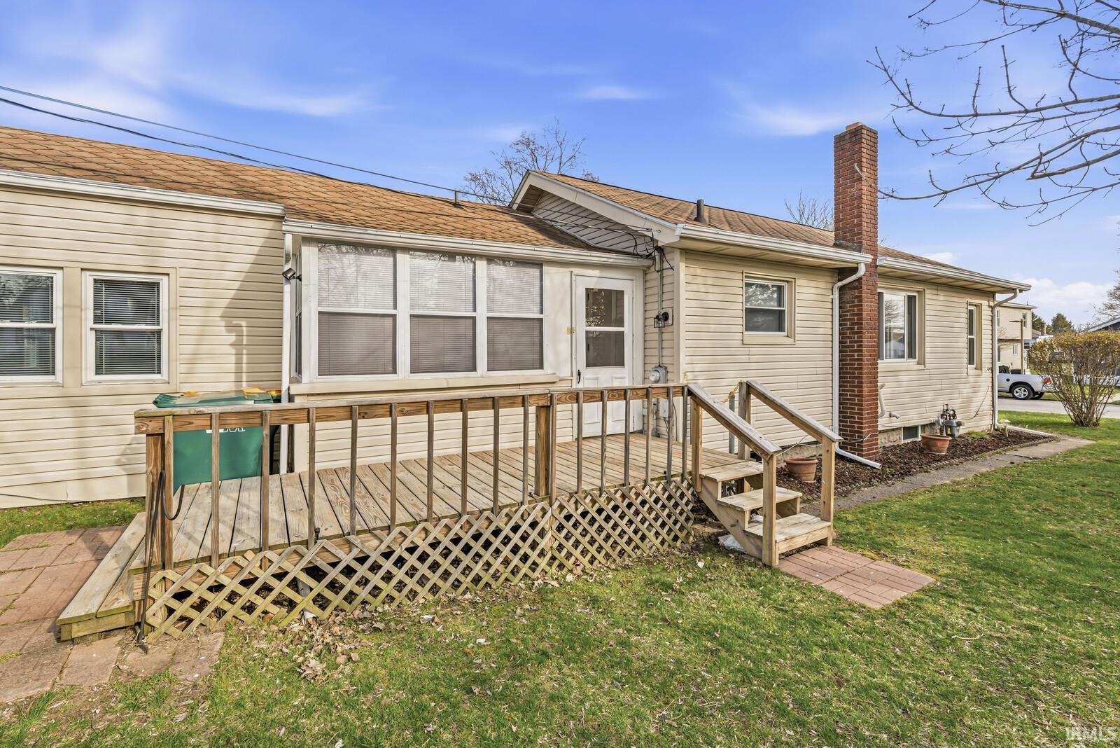 1002 E Broadway Street