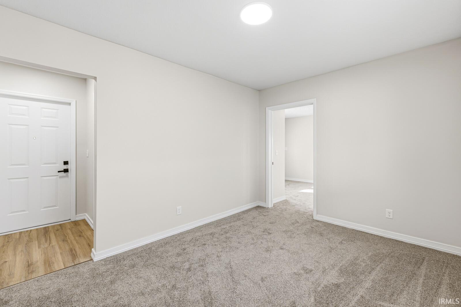 1002 E Broadway Street