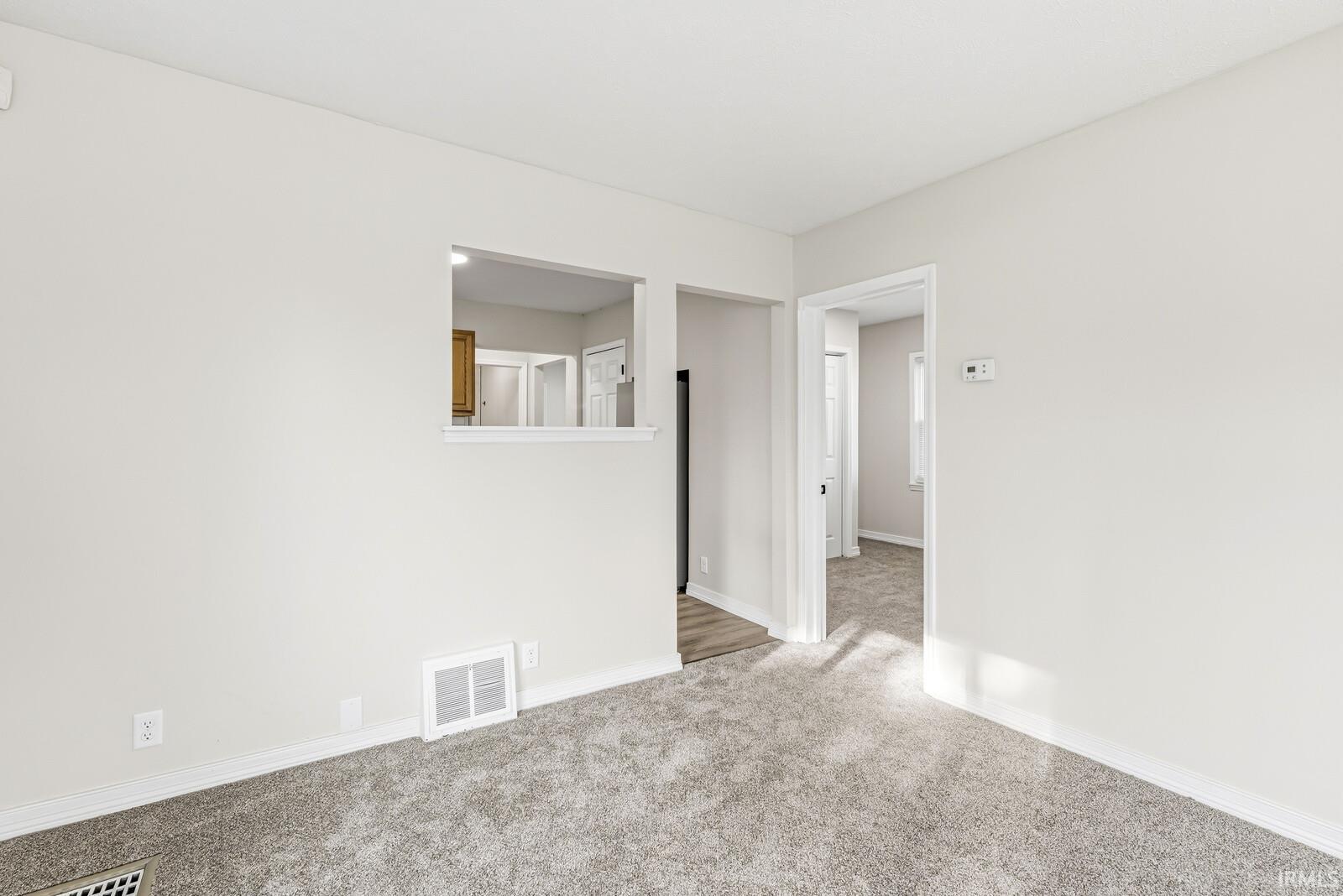 1002 E Broadway Street