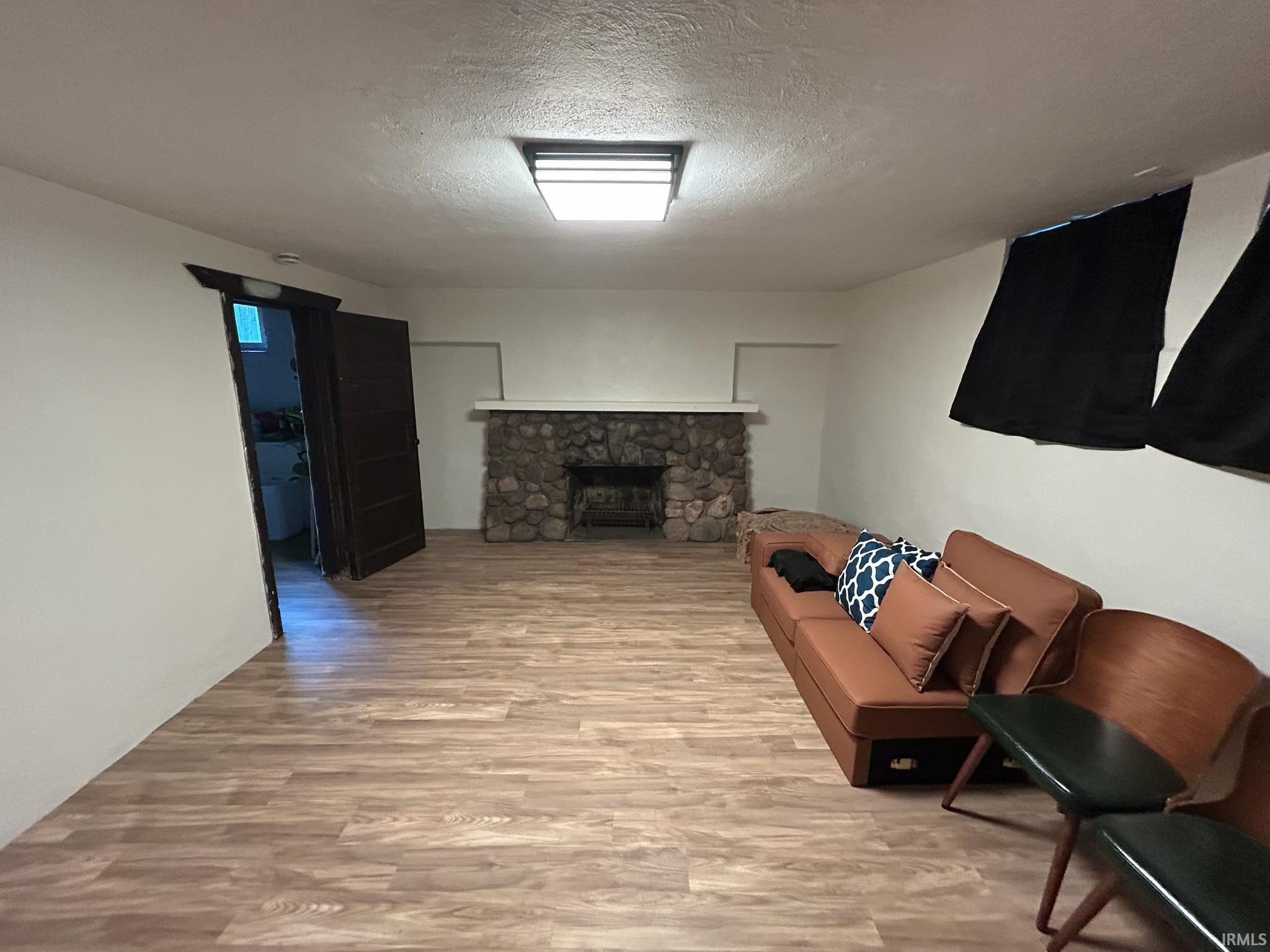 1933 Inglewood Place