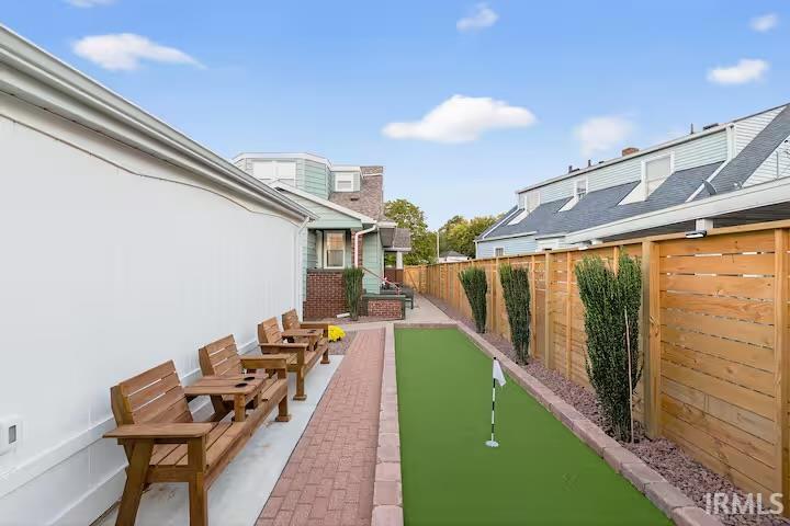 1933 Inglewood Place