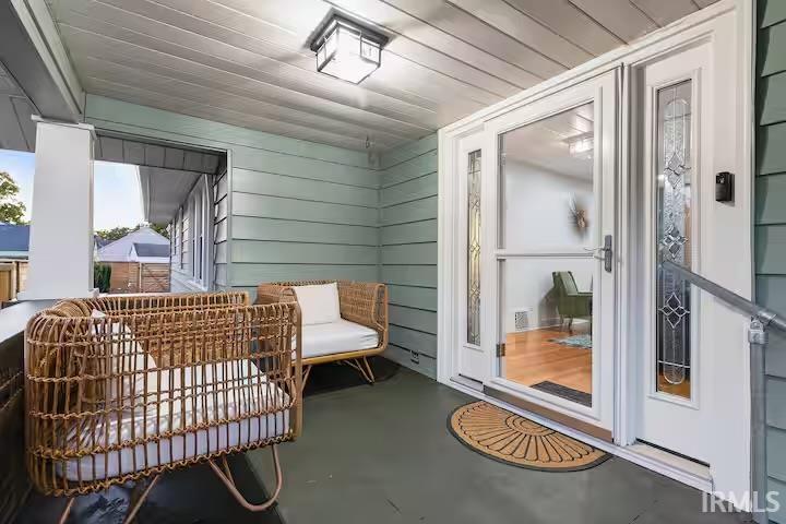 1933 Inglewood Place