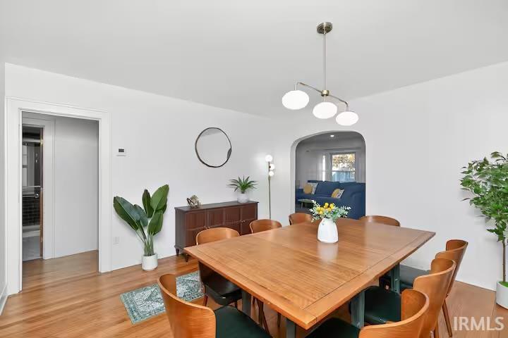 1933 Inglewood Place