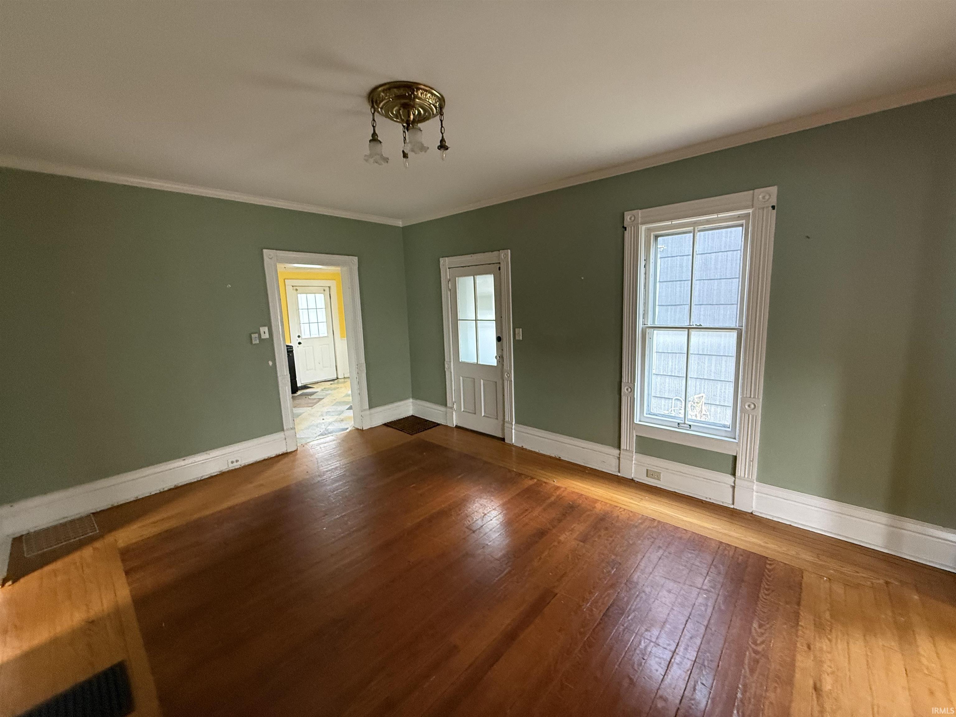 319 W Madison Street