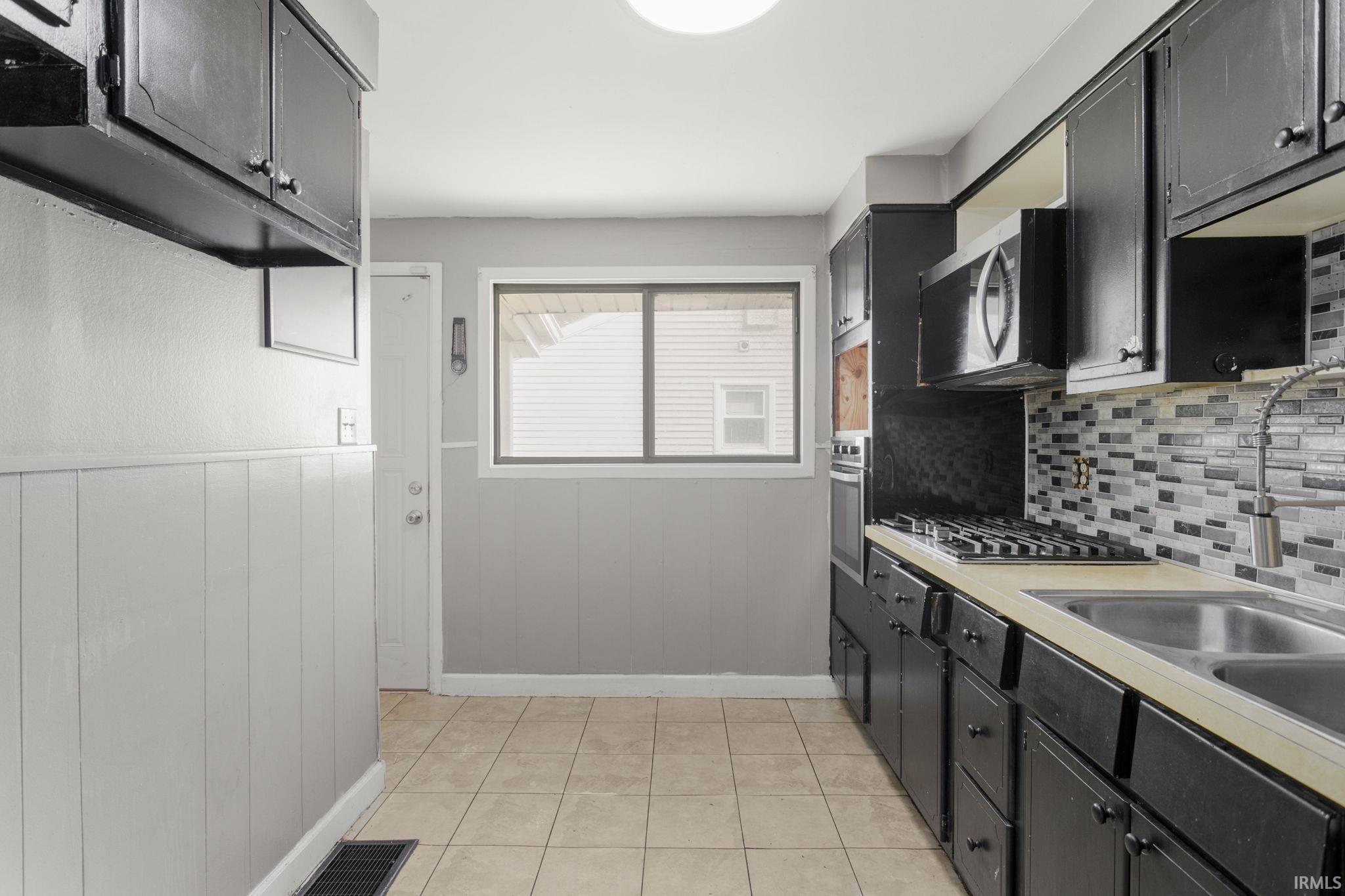 2604 Normandy Drive