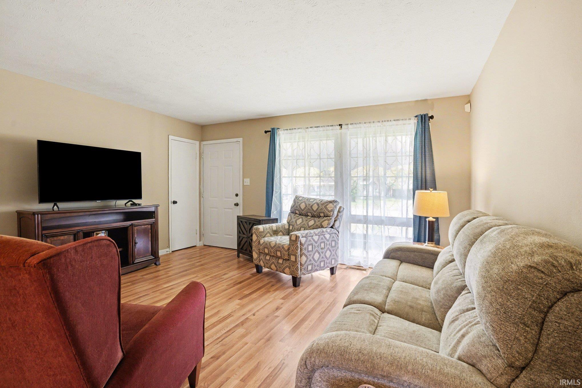 1207 Manchester Drive