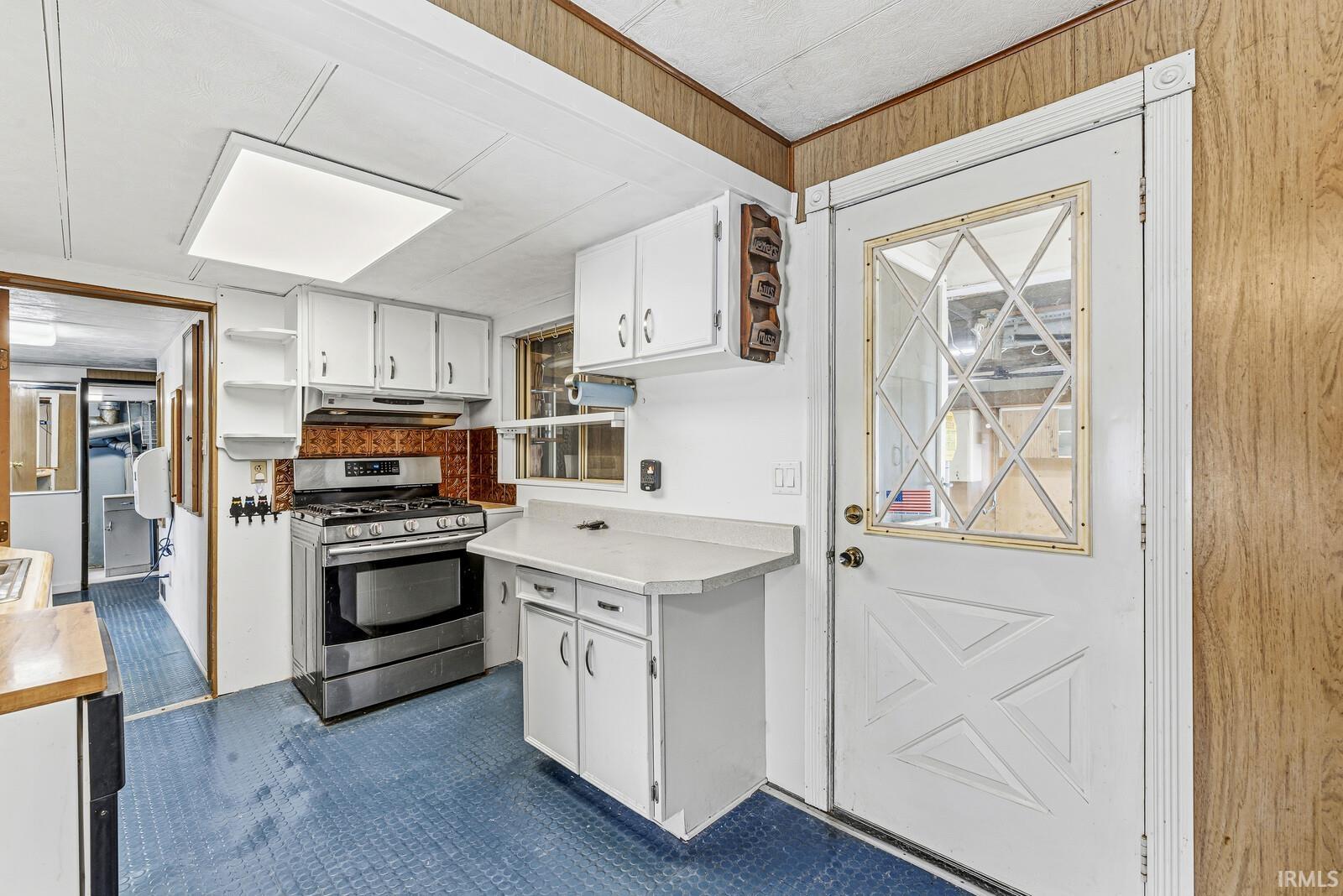 521 E Lincioln Street