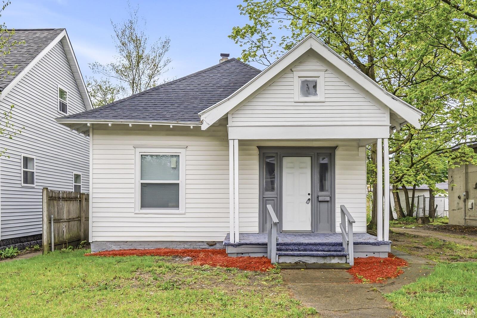 1310 Kinyon Street