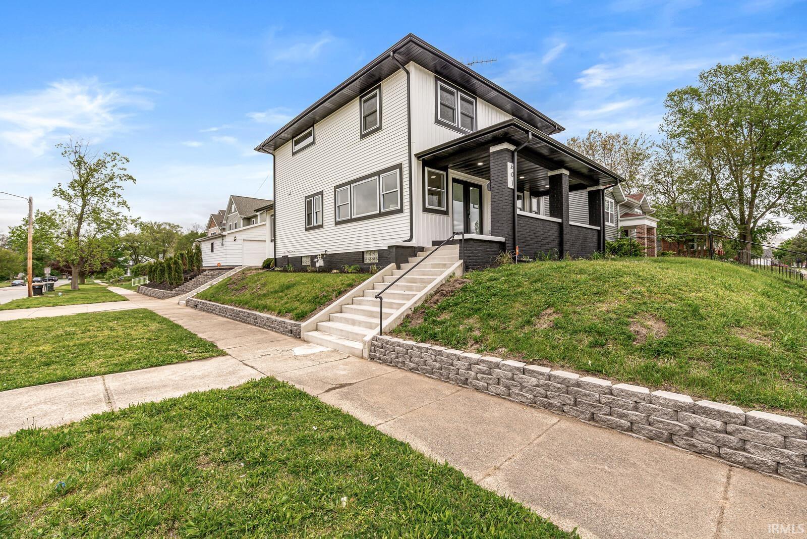601 Howard Street