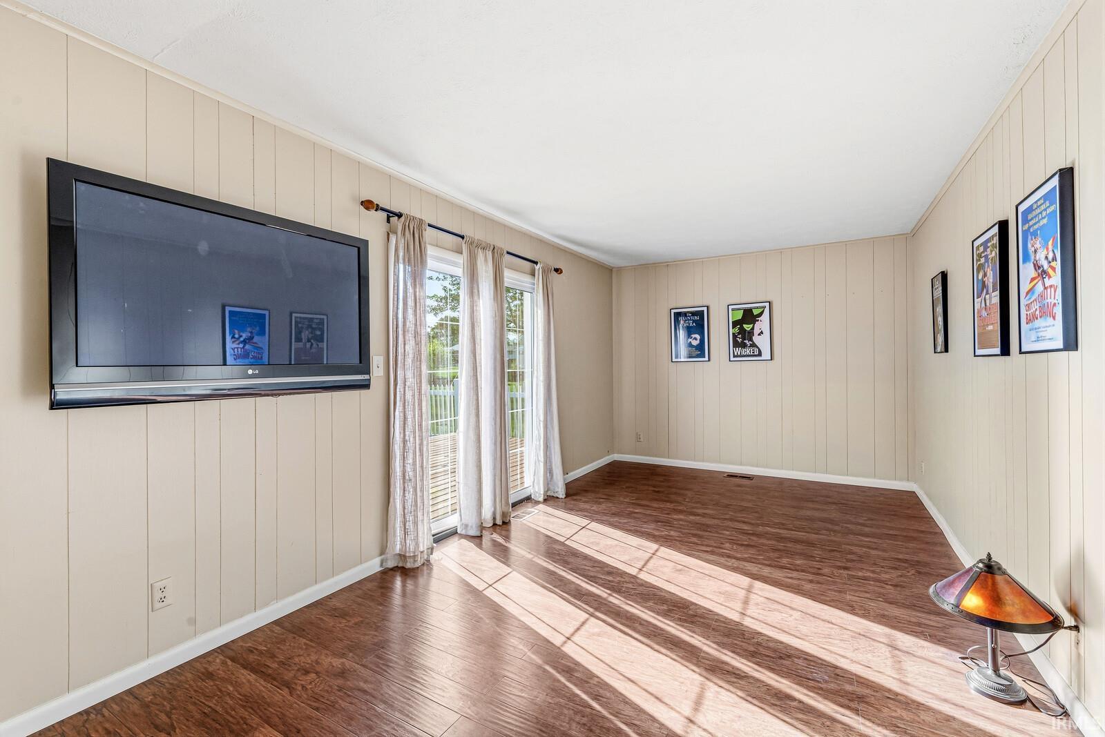 1473 Cambridge Drive