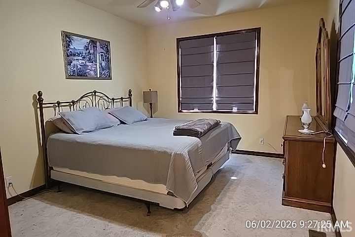 3717 Lakeshore Drive