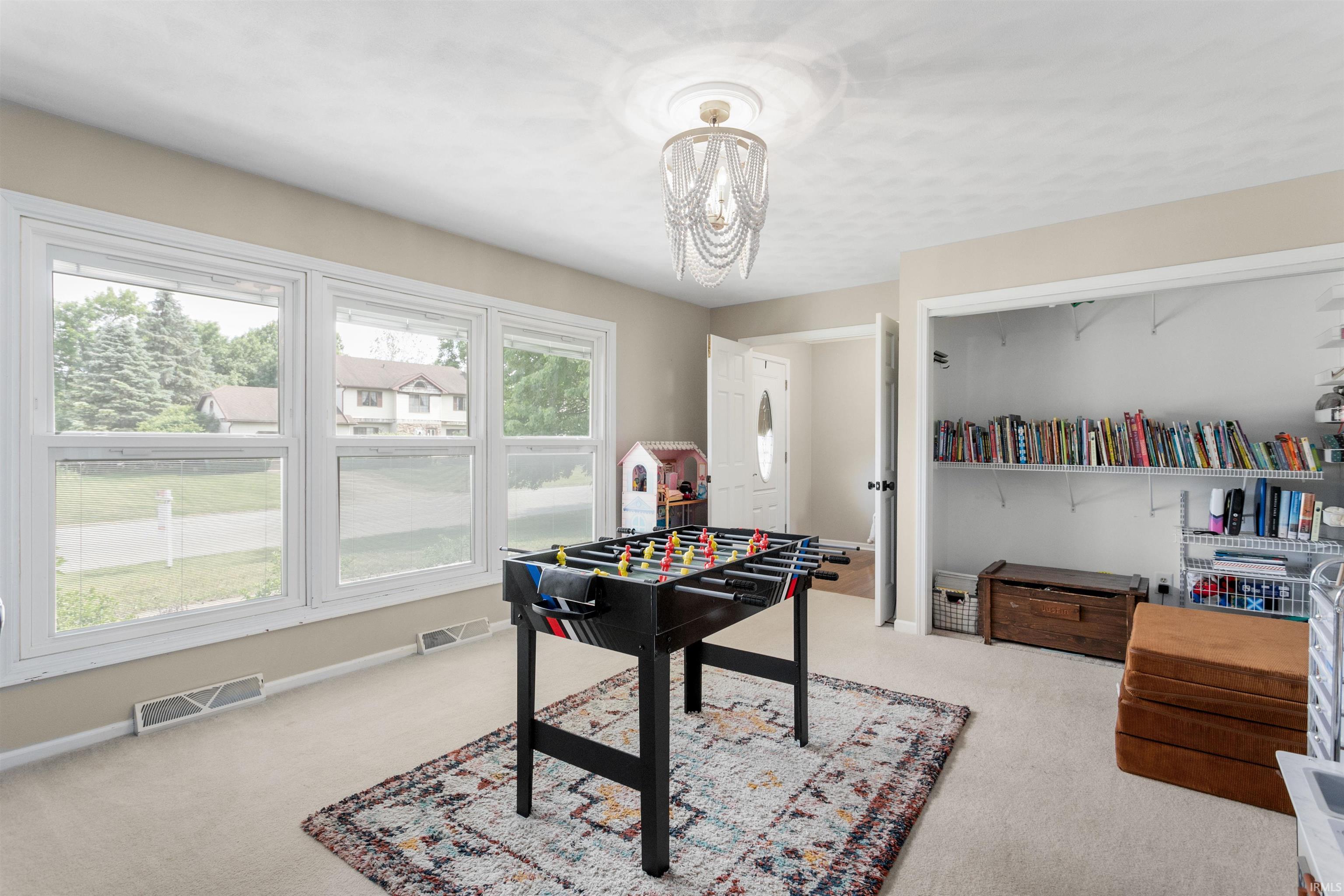 11901 Buttercup Lane