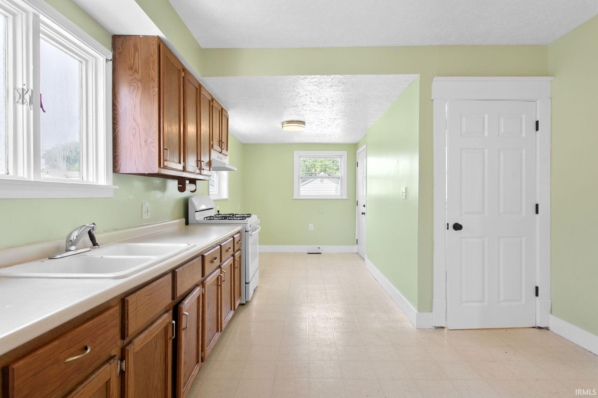 314 E 13Th Street