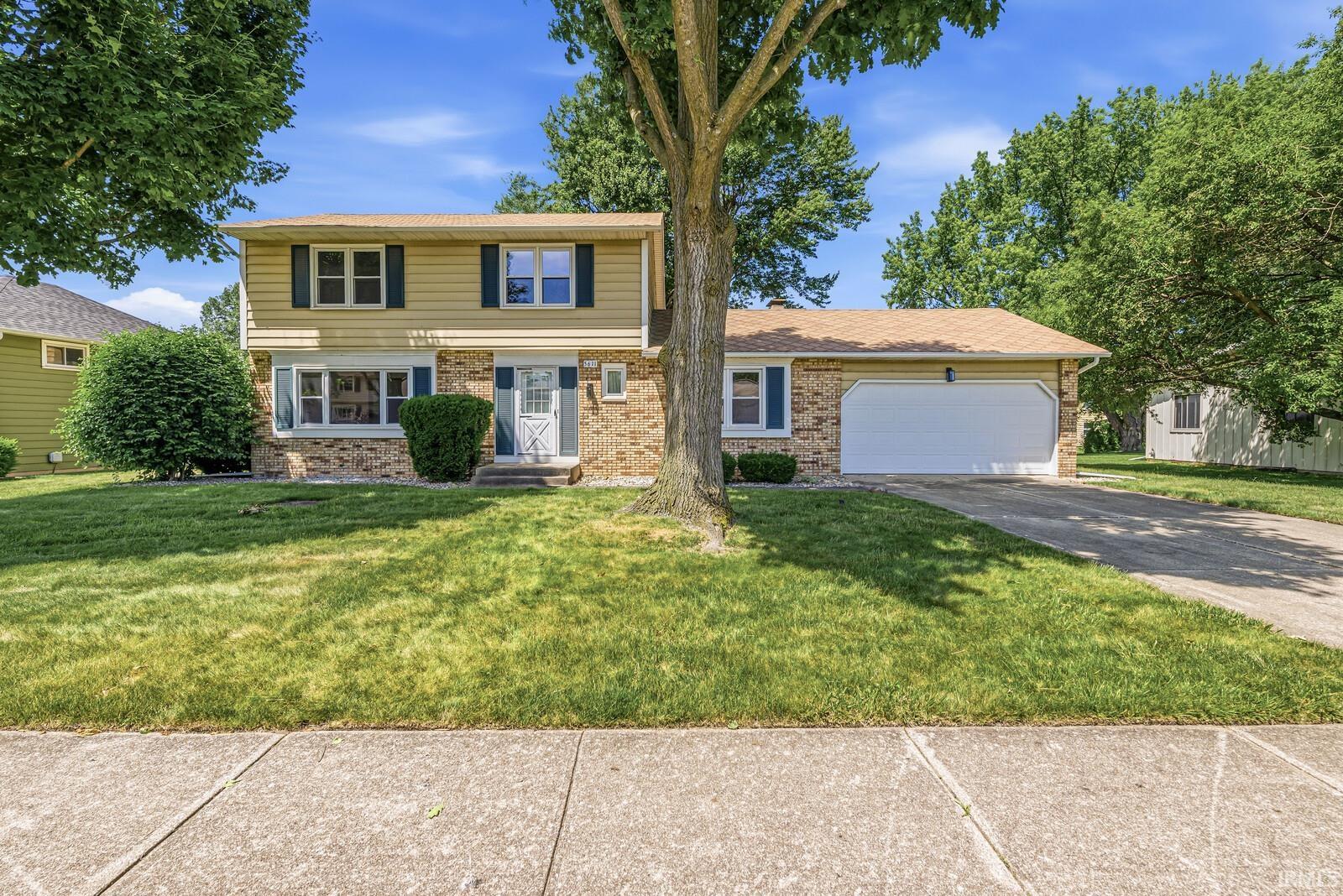 5611 Cape Cod Lane