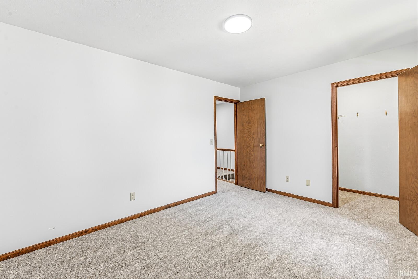5611 Cape Cod Lane
