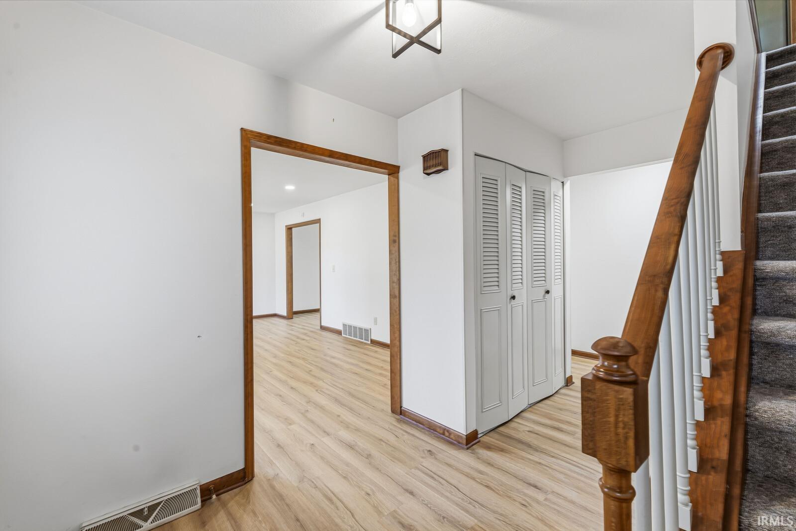 5611 Cape Cod Lane