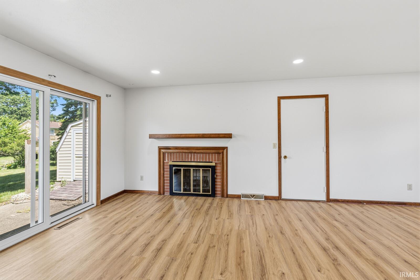 5611 Cape Cod Lane