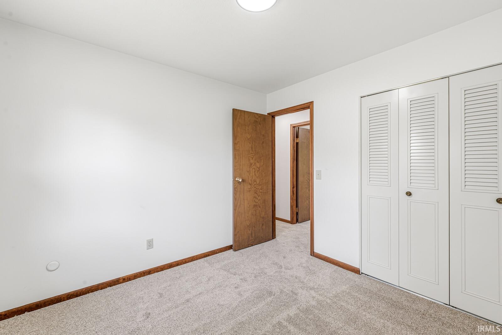 5611 Cape Cod Lane