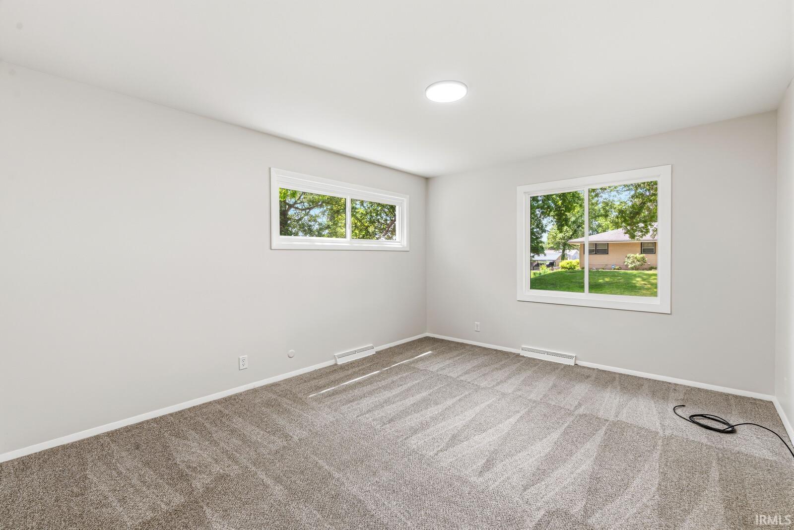 126 Woodhill Lane