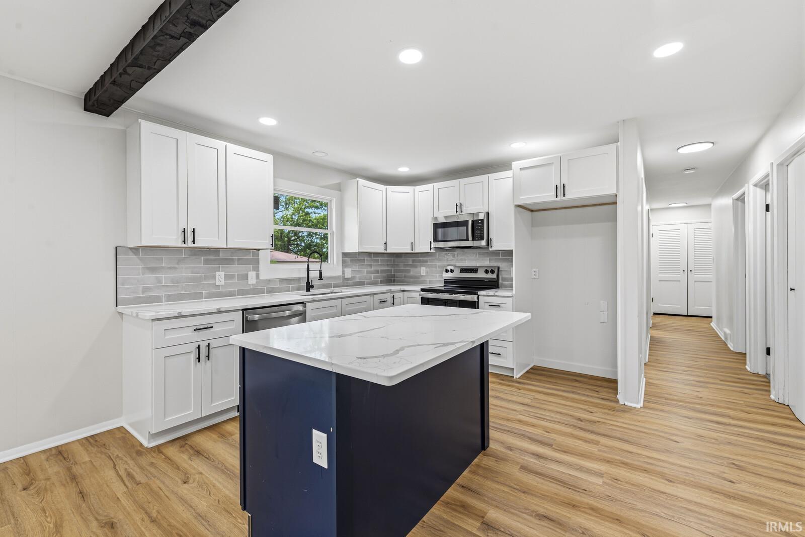 126 Woodhill Lane