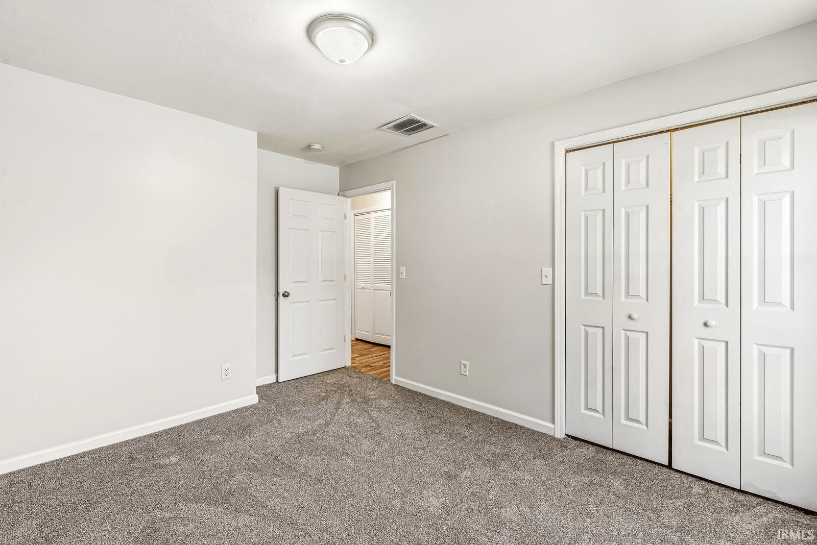 3229 Kent Lane
