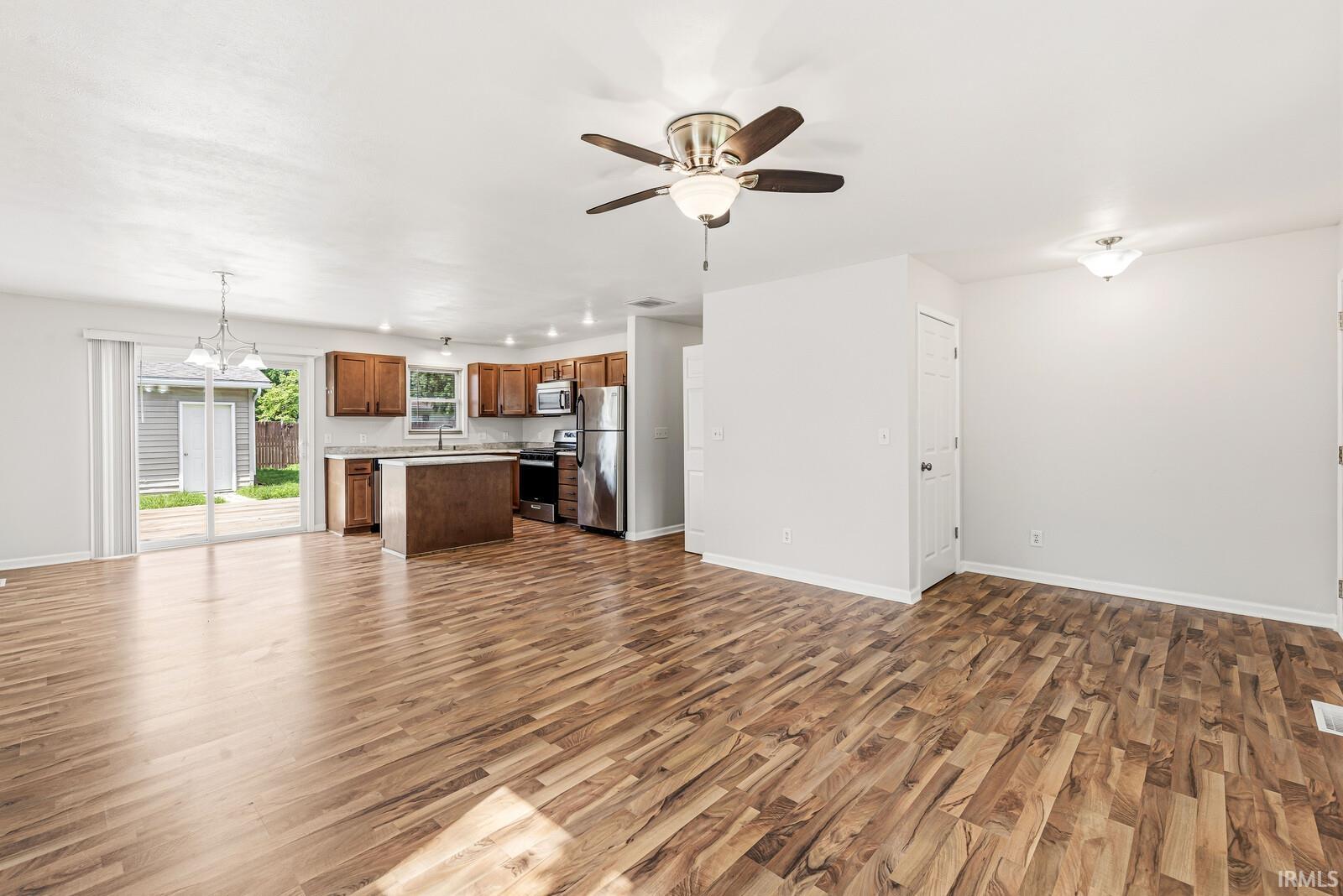 3229 Kent Lane