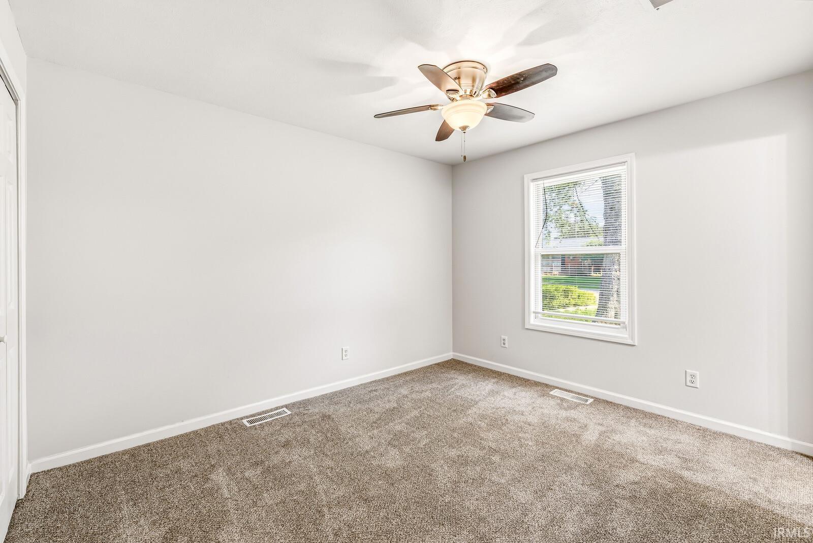 3229 Kent Lane